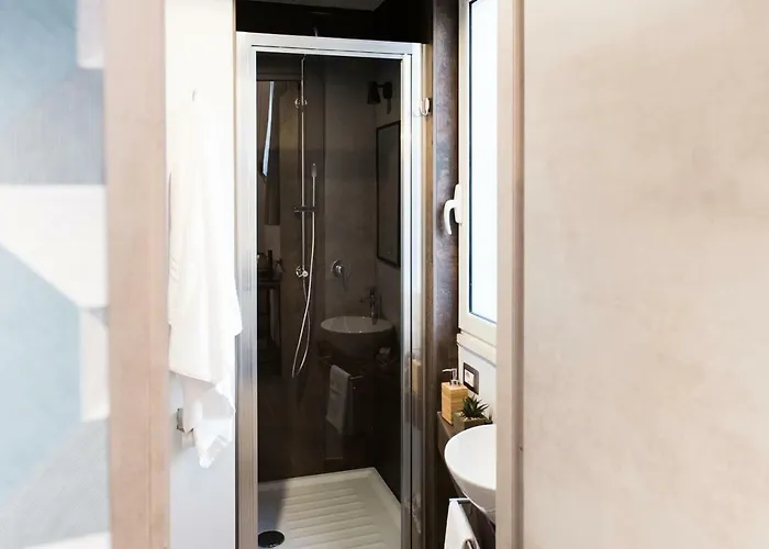 Colosseum Music Design Pensión