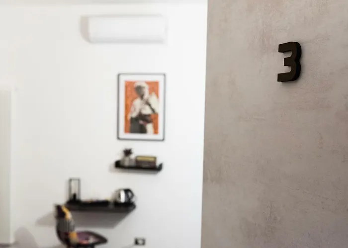 Colosseum Music Design Pensión Roma